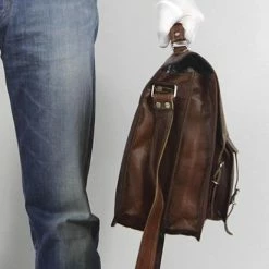 Goedkoop ๐ Groothandel ๐ Oncedoce Laptoptas - Satcheltas - Aktetas - Vintage Stijl - Unisex - Bruin Echt Leer - 16'' โค๏ธ โ๏ธ 34 Goedkoop ๐ Groothandel ๐ Oncedoce Laptoptas - Satcheltas - Aktetas - Vintage Stijl - Unisex - Bruin Echt Leer - 16'' โค๏ธ โ๏ธ -Tassen-dames Winkel 412x840