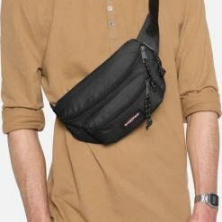 Goedkoop 🔔 Beste recensies van 👍 Eastpak - Heuptas 🦮 🐕 Doggy Bag - Black 😀 👏 -Tassen-dames Winkel 413x840 1