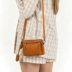 Top 10 🌟 Goedkoop ✨ Burkely Just Jolie Dames Crossovertas Minibag - Cognac 👍 🎉 -Tassen-dames Winkel 413x840 2