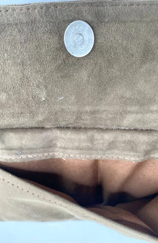 Kopen π Goedkoopste π₯° Merkloos Dames Polstas Suède Leer - Bruine Damestas Met Handgeborduurd Bloemenpatroon In Oranje - Riemtasje π π 5 Kopen π Goedkoopste π₯° Merkloos Dames Polstas Suède Leer - Bruine Damestas Met Handgeborduurd Bloemenpatroon In Oranje - Riemtasje π π - Afbeelding 3