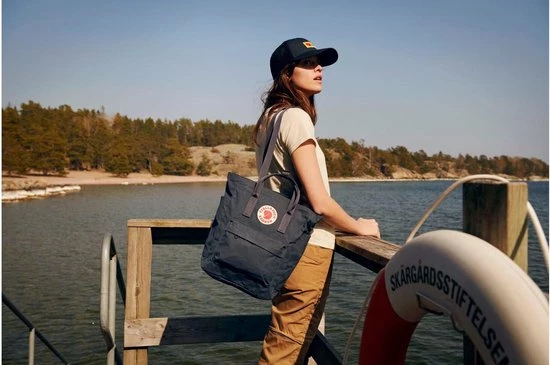 Flash-uitverkoop ๐คฉ Begroting ๐ฏ Fjallraven Fjällräven Kånken Totepack Unisex Rugzak - Navy ๐ ๐ 15 Flash-uitverkoop ๐คฉ Begroting ๐ฏ Fjallraven Fjällräven Kånken Totepack Unisex Rugzak - Navy ๐ ๐ - Afbeelding 13