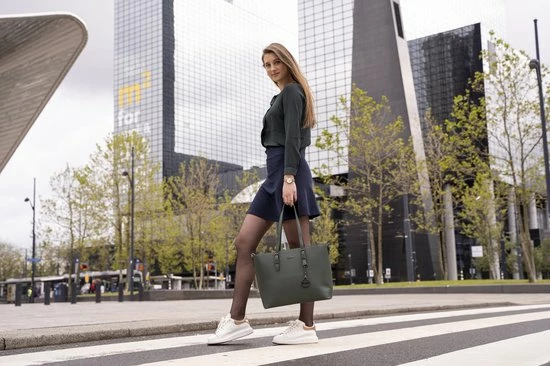 Goedkoopste π Nieuw π Charm London Birmingham Shopper 15,6 Inch (34.5x19.4 Cm) - Zwart π β€οΈ 7 Goedkoopste π Nieuw π Charm London Birmingham Shopper 15,6 Inch (34.5x19.4 Cm) - Zwart π β€οΈ - Afbeelding 5