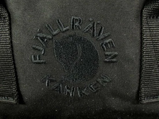 Korting ๐ Gloednieuw โค๏ธ Fjallraven Fjällräven Re-Kånken Unisex Rugzak - Black โ๏ธ ๐ 7 Korting ๐ Gloednieuw โค๏ธ Fjallraven Fjällräven Re-Kånken Unisex Rugzak - Black โ๏ธ ๐ - Afbeelding 5