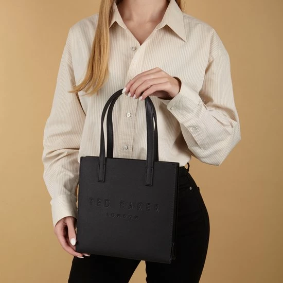 Beste Verkoop ๐ Groothandel ๐คฉ Ted Baker Schoudertas Seacon - Zwart โค๏ธ ๐ 13 Beste Verkoop ๐ Groothandel ๐คฉ Ted Baker Schoudertas Seacon - Zwart โค๏ธ ๐ - Afbeelding 11