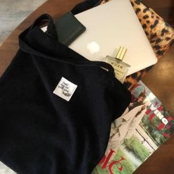 Korting 🥰 Flash-uitverkoop ✔️ GoDaily - Dames - Schoudertas - Tote Bag - Ribstof - Zwart ✔️ 😀 13 Korting 🥰 Flash-uitverkoop ✔️ GoDaily - Dames - Schoudertas - Tote Bag - Ribstof - Zwart ✔️ 😀 -Tassen-dames Winkel 550x550 41