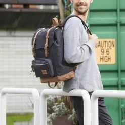 Begroting 😍 Nieuw 😍 Enrico Benetti Santiago 46162 Laptoprugzak Met 17" Laptopvak - Zwart 👍 🧨 -Tassen-dames Winkel 550x550 676