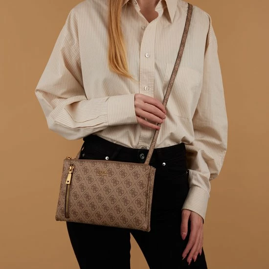 Korting ๐ Beste Verkoop ๐ฅ Guess Kleine Schoudertas / Crossbody Tas Dames - Naya - Beige โจ ๐ 14 Korting ๐ Beste Verkoop ๐ฅ Guess Kleine Schoudertas / Crossbody Tas Dames - Naya - Beige โจ ๐ - Afbeelding 12