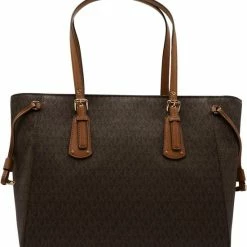 Coupon ๐ Top 10 ๐ Michael Kors Voyager Dames Shopper - Bruin ๐ ๐ฅ 38 Coupon ๐ Top 10 ๐ Michael Kors Voyager Dames Shopper - Bruin ๐ ๐ฅ -Tassen-dames Winkel 550x587 1