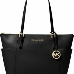Beste Pirce ๐ฏ Gloednieuw โ๏ธ Michael Kors Jet Set Travel Dames Schoudertas - Zwart ๐ฅฐ ๐ 52 Beste Pirce ๐ฏ Gloednieuw โ๏ธ Michael Kors Jet Set Travel Dames Schoudertas - Zwart ๐ฅฐ ๐ -Tassen-dames Winkel 550x696 1