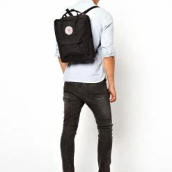 Kopen 😉 Beste deal 🌟 Fjallraven Fjällräven Kånken Unisex Rugzak - Black ⭐ ⭐ -Tassen-dames Winkel 550x701 1