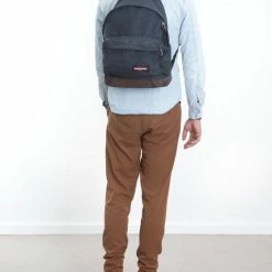 Uitgang 😀 Coupon 🎁 Eastpak - Wyoming Rugzak - 24 Liter - Black 🥰 ✔️ -Tassen-dames Winkel 550x733 33